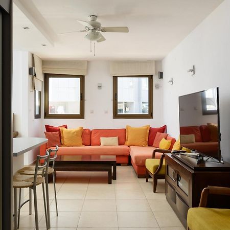Cosy 1Br Near Beach By Feelhome Tel Aviv Bagian luar foto
