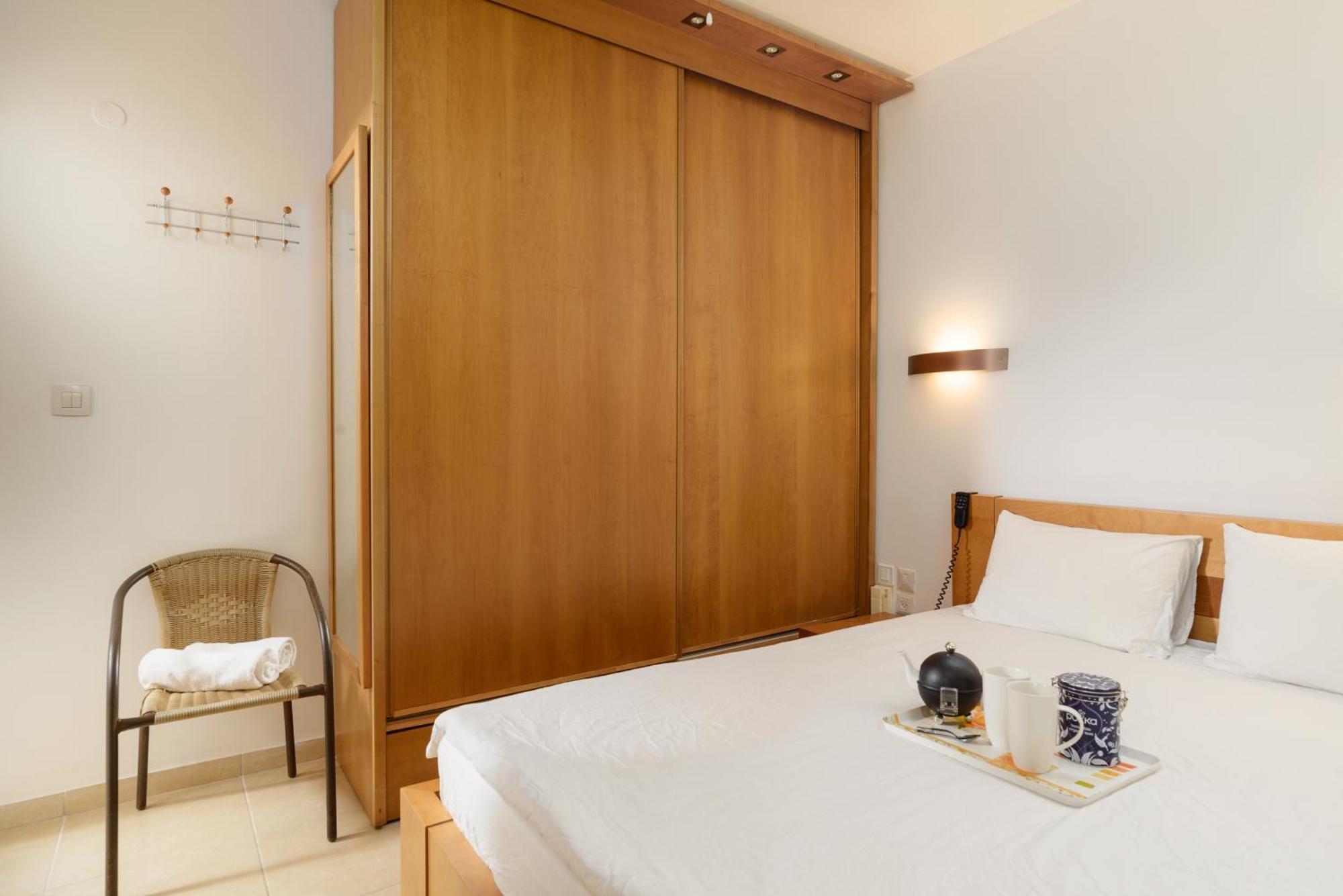 Cosy 1Br Near Beach By Feelhome Tel Aviv Bagian luar foto