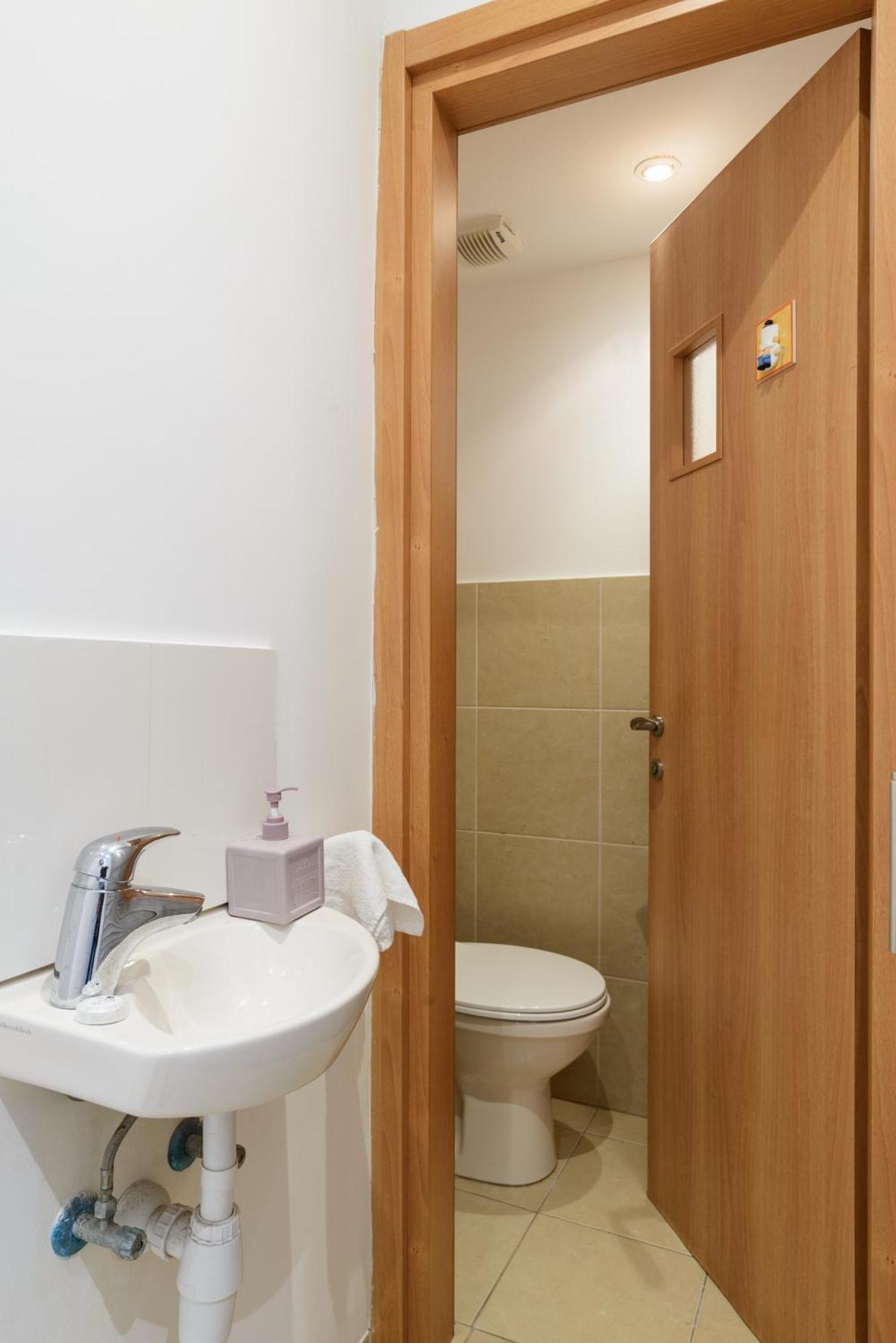 Cosy 1Br Near Beach By Feelhome Tel Aviv Bagian luar foto