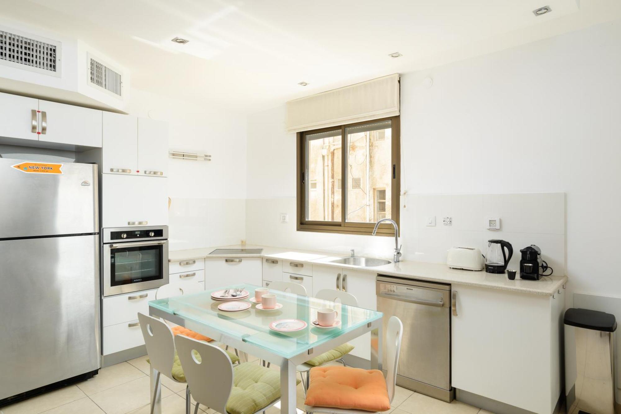 Cosy 1Br Near Beach By Feelhome Tel Aviv Bagian luar foto